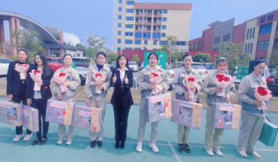 致敬www.jinnianhui.com金年会体育最美的她